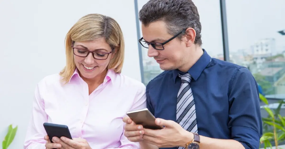 Top 5 Benefits of Using Peer-to-Peer Texting for Business